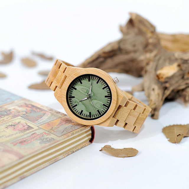 B22 Men's Bamboo Wood Wristwatch