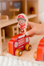 Load image into Gallery viewer, QToys Australia (USA) Portable fire station