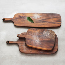 Load image into Gallery viewer, Wooden Chopping Board